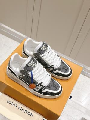 wholesale quality louis vuitton couples shoes model no. 33